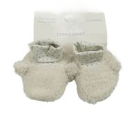 Nové - Světlebéžové huňaté capáčky s oušky St. Bernard vel. 16