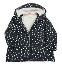 Černo-bílá puntíkatá šusťáková zateplená bunda s kapucí F&F