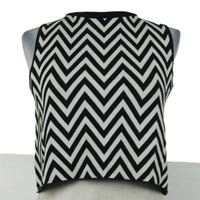 Dámská černo-bílá vzorovaná svetrová crop vesta Primark 