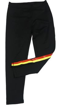 Černé sportovní legíny s proužkem