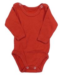 Červené puntíkaté body 