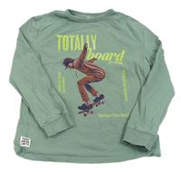 Khaki triko se skateboardistou M&S