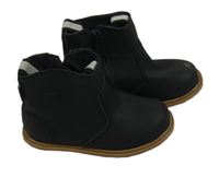 Nové - černé koženkové lehce zateplené kotníkové boty vel. 25