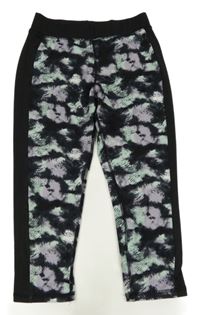 Černo-fialovo-zelené vzorované sportovní crop legíny 