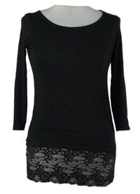 Dámské černé dlouhé triko s krajkovým lemem 