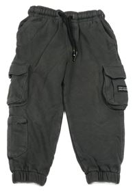 Tmavošedé cargo tepláky Next