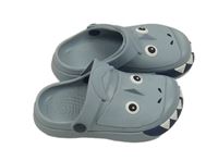 Šedé gumové nazouváky se žralokem vel. 24