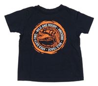 Tmavomodré tričko s kostrou dinosaura a nápisy dopodopo