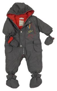 Tmavošedá šusťáková zimní kombinéza s obrázkem a kapucí + rukavice + boty 