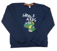 Tmavomodrá mikina s dinem a nápisem 