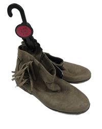 Nové - Béžové semišové kotníčkové boty s třásněmi Primark vel. 35