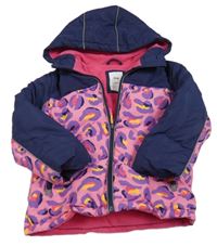 Růžovo-tmavomodrá vzorovaná šusťáková zimní bunda s kapucí sinsay
