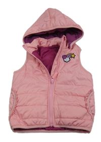 Světlerůžová šusťáková zateplená vesta s duhou a kapucí Impidimpi