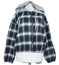 Dámská černo-bílá kostkovná crop košilová bunda s kapucí Shein 