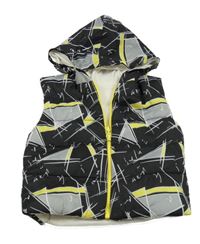 Černo-šedo-žlutá vzorovaná šusťáková zateplená vesta s kapucí 