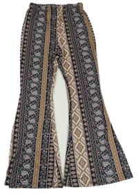 Černo-barevné vzorované bootcut tepláky Shein