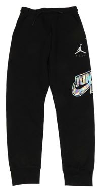 Černé tepláky s logem Nike Air Jordan