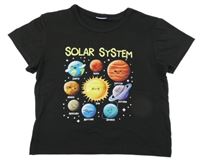 Černé crop tričko s planetami