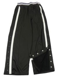 Černé sportovní široké tepláky s pruhem Next