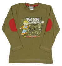 Khaki triko s Bořkem Stavitelem