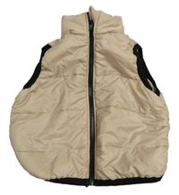 Světlebéžová prošívaná šusťáková zateplená vesta SHEIN