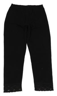 Černé capri legíny s krajkou