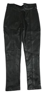 Nové - černé koženkové tregíny George