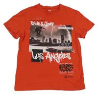 Červené tričko se skateboradistou C&A