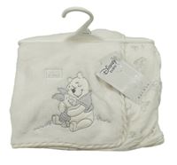 Nové - Bílá plyšová podšitá deka s medvídkem Pú Nutmeg