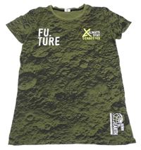 Khaki-černé vzorované tričko s nápisy Chapter Young vel. 176