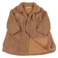 Světlehnědý huňatý podšitý kabát s mašlemi a límečkem Visara