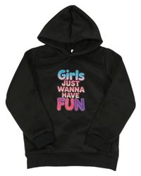 Černá mikina s nápisem a kapucí