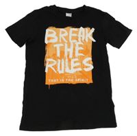 Černé tričko s nápisem Chapter Young