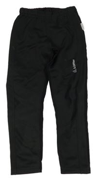 Černé softshellové kalhoty s nápisem 