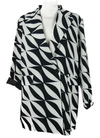 Dámský černo-bílý vzorovaný oversized blejzr Boohoo 