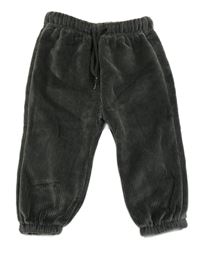 Tmavošedé žebrované sametové silnější kalhoty Ergee