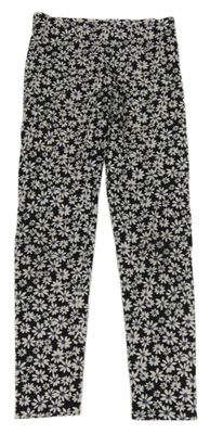 Černé legíny s kytičkami M&S