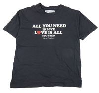 Tmavomodré tričko s nápisy ZARA