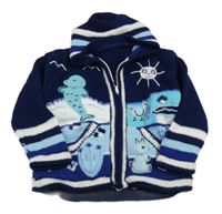 Tmavomodro-modro-safírový pletený propínací svetr s obrázky a pruhy a kapucí