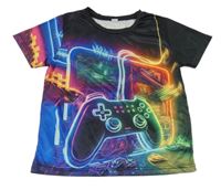 Černo-barevné sportovní tričko s ovladačem 