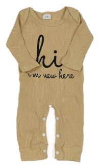 Béžový žebrovaný overal s nápisem 