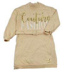 Béžové tepákové šaty s nápisy a páskem River Island
