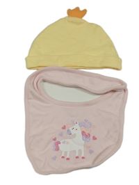 2set- žlutá bavlněná čepice+ růžový bryndák s jednorožcem