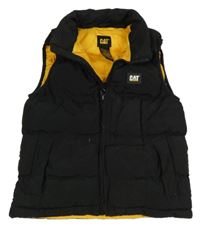 Černá šusťáková zateplená vesta s logem CAT