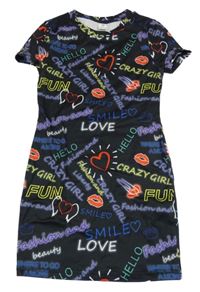 Černé elastické šaty s barevnými nápisy shein