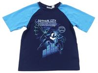 Tmavomodro-azurové sportovní tričko s Batmanem a Robinem