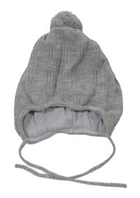 Šedá čepice s bambulí 