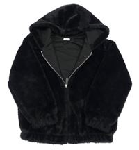 Černá kožešinová podšitá bunda s kapucí F&F