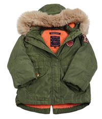 Khaki šusťáková zimní parka s nášivkou a kapucí s kožešinou