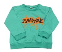 Zelená mikina s nápisem